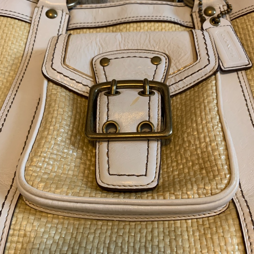 Coach Bag - Picture 2 of 8